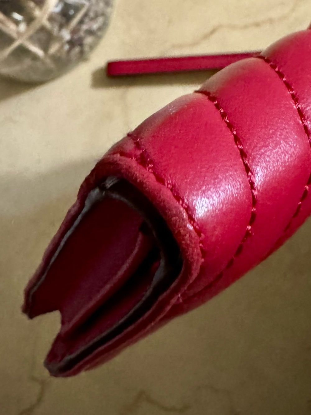 Michael Kors Red Quilted Heart Wristlet Clutch with Gold Logo EUC - Picture 7 of 11